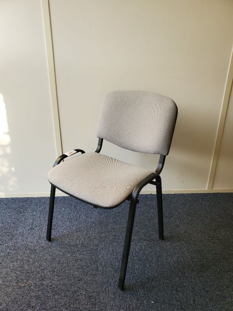 Resource réemploi Chaise pied pont