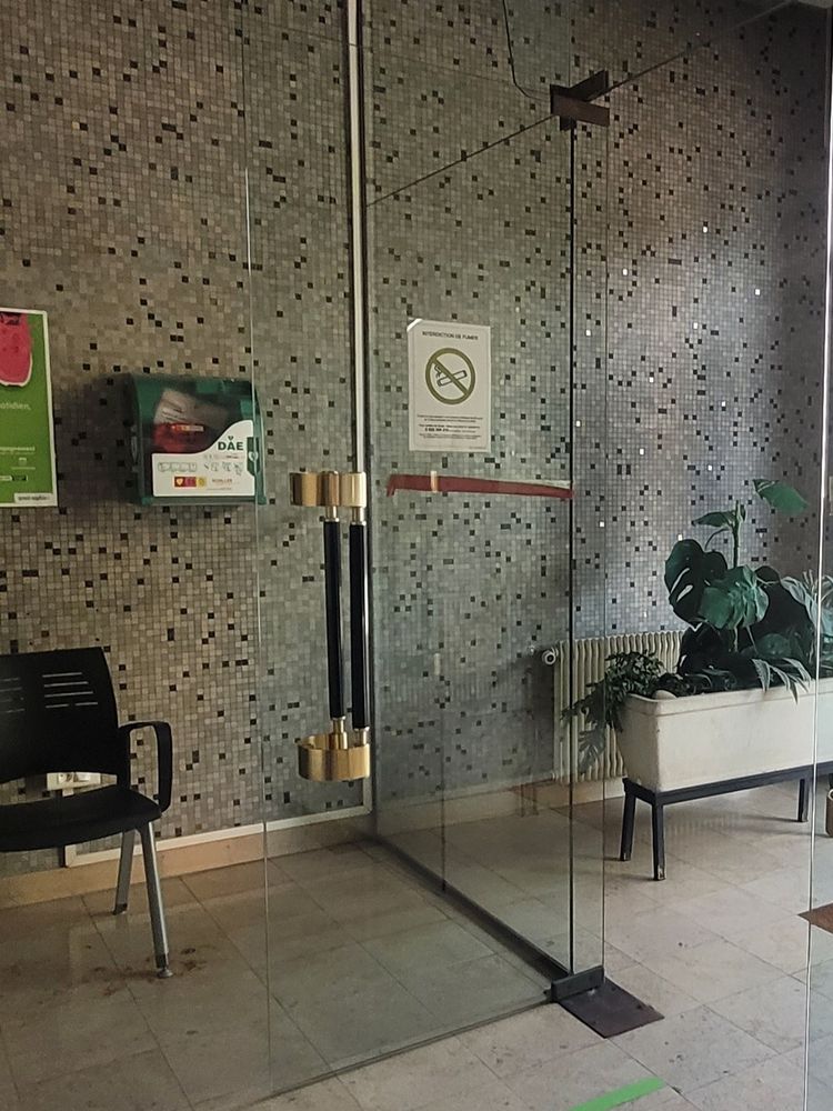 Resource réemploi Porte vitrée, deux vantaux