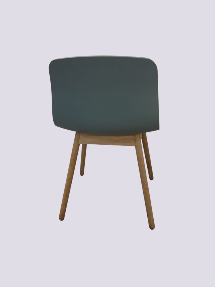 Chaise en bois cintré – vue 2