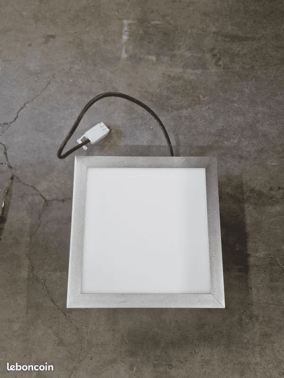 Resource réemploi Dalle led 30x30