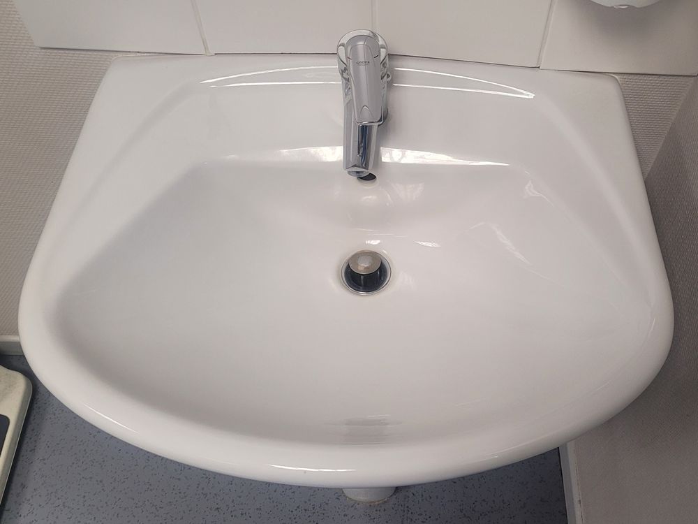 Resource réemploi Lavabo, suspendu, colonne amovible