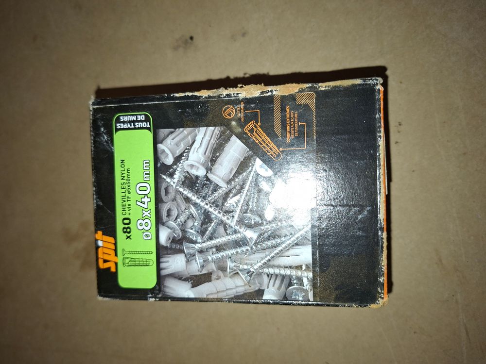 Resource réemploi Chevilles, Nylon