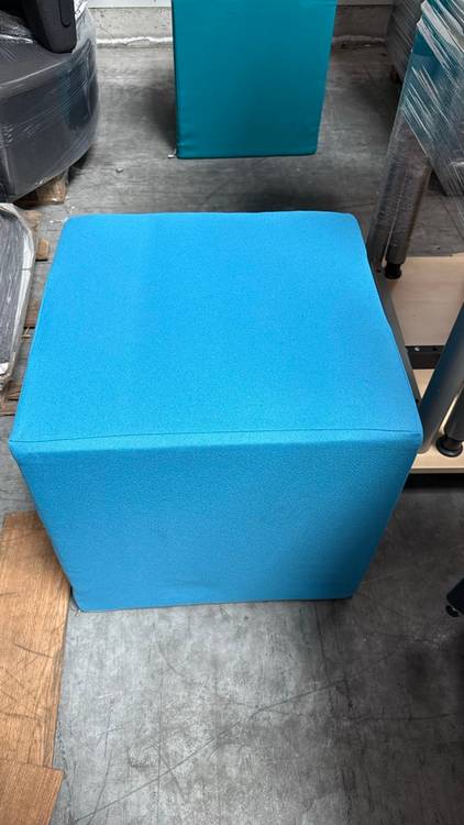 Resource réemploi Pouf, Pouf 