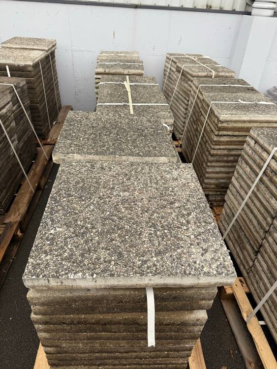 Resource réemploi Dalle gravillonnée grain fin