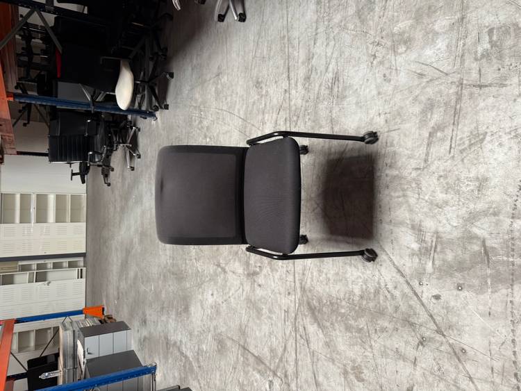 Resource réemploi Chaise administration