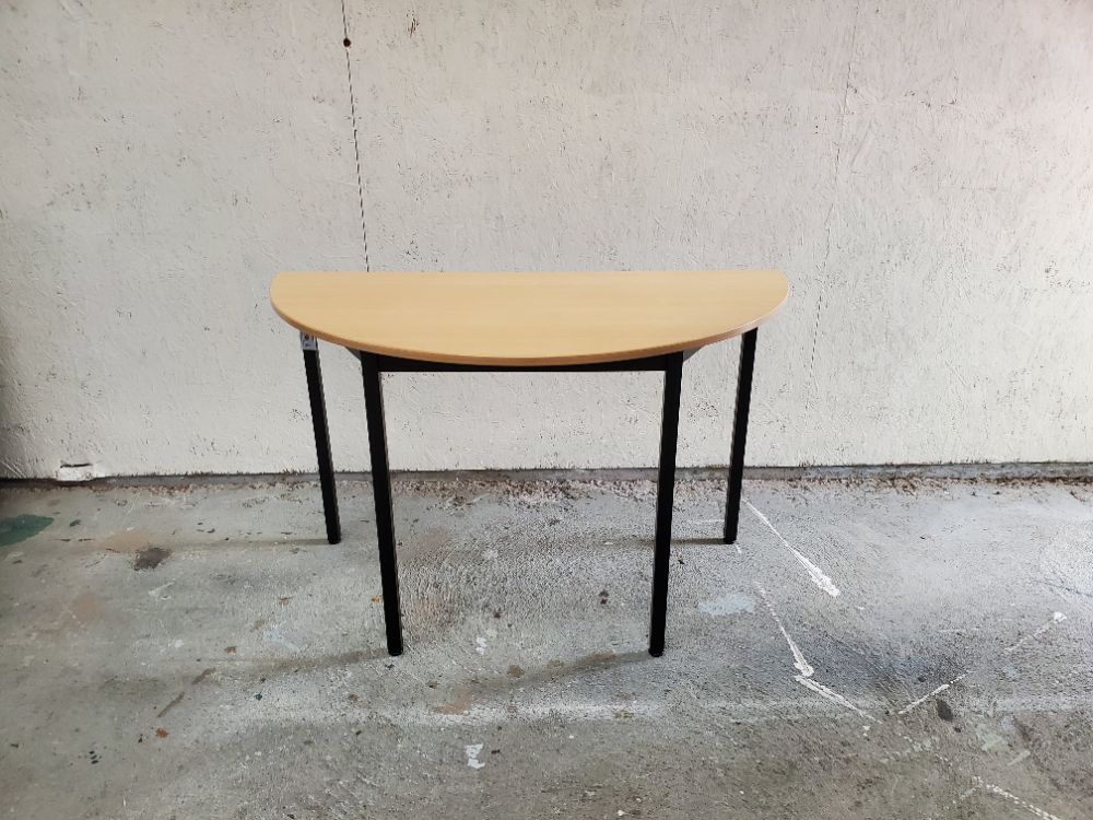 Resource réemploi Table de formation mi-ronde