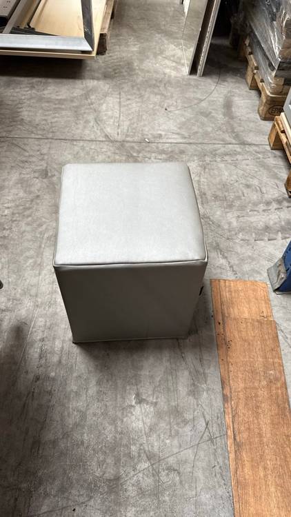 Resource réemploi Pouf, Pouf