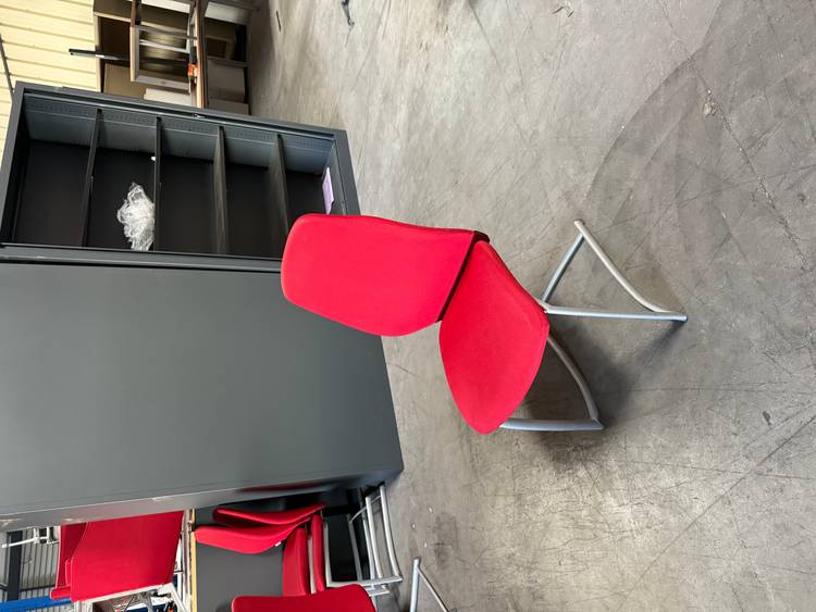 Resource réemploi Chaise visiteur 