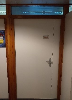 Resource réemploi Porte bois pleine