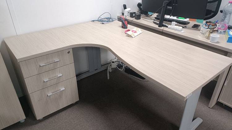 Resource réemploi Bureau avec retour gauche et caisson