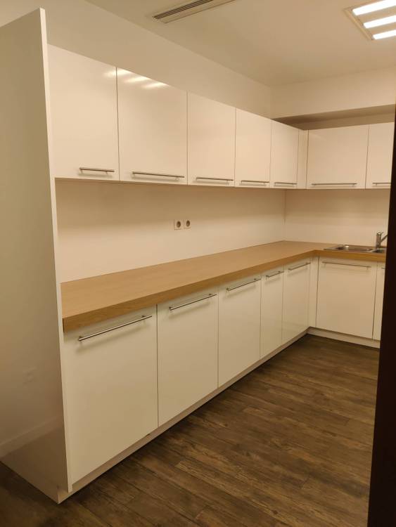 Resource réemploi Meuble bas évier intégré, 8 placards