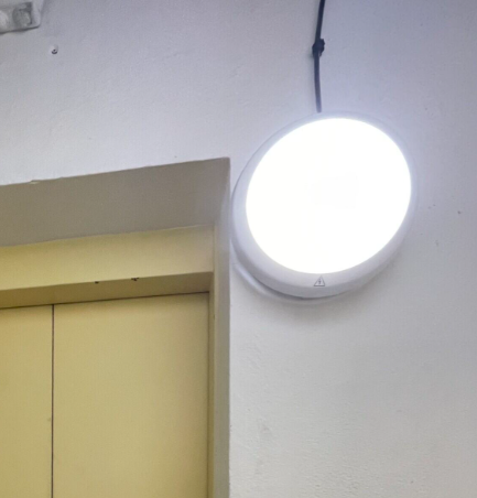 Resource réemploi Appareils éclairage Hublot LED