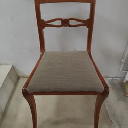 Chaise, en bois et tissu