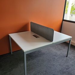 Cloisonette de bureau