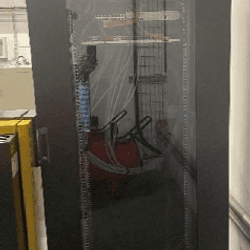 Resource réemploi Baie de cablage, Baie de câblage Capacité ~42U + Platine de ventilation