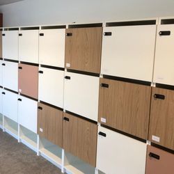 Agencement et mobilier sur-mesure, - réemploi et upcycling