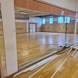 Miroirs (1,90 ht x 1,60 l)