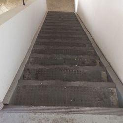 Resource réemploi Escalier droit