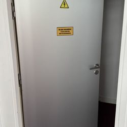 Porte simple manuelle - Modèle 2