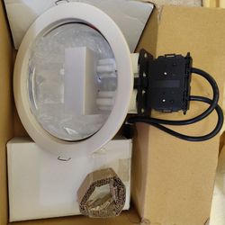 Plafonnier encastré