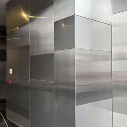 Panneaux métalliques