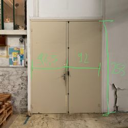 Grande porte bois double vantail