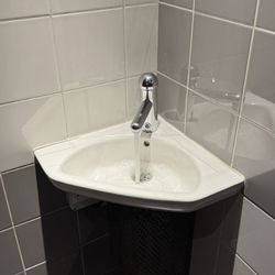 Vasque simple PMR d'angle