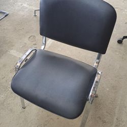 Chaise visiteur