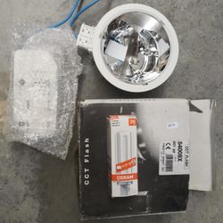 Plafonnier encastré