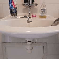 Resource réemploi Lavabo, Lavabo suspendu