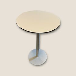 Table haute