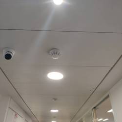 Faux plafond métallique