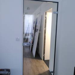 Porte vitrée intégrée, PO V 1