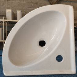 Lave-main d'angle, céramique