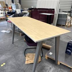Table haute