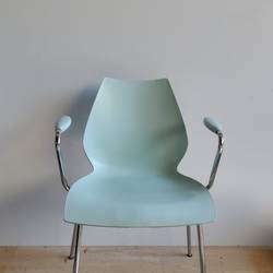 Resource réemploi Chaise de réunion KARTELL