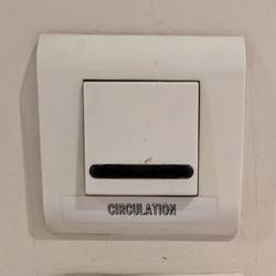 RESSOURCERIE EPHEMERE Charenton-le-Pont, Interrupteurs avec signal