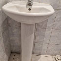 Vasque simple sur colonne