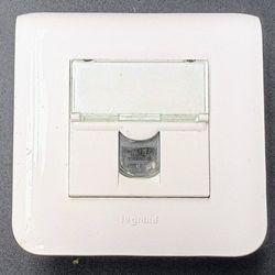 Prise courant faible, RJ45 encastrable