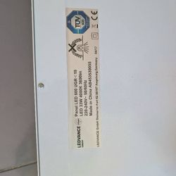 Dalle lumineuse encastrée