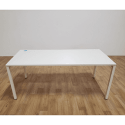 Bureau blanc 180