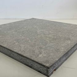 Resource réemploi Dalle de faux plancher technique
