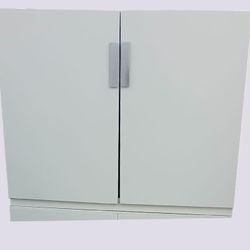 Armoire basse de bureau à  portes battantes - 1 étagère