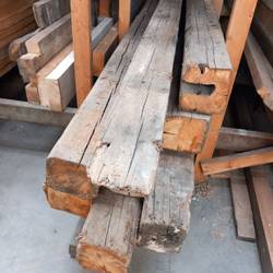 Poutre chêne 120x120xL4000