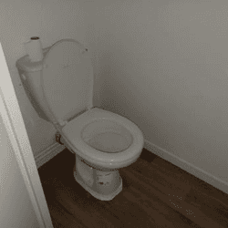 Resource réemploi Wc sur pied, WC (réservoir & cuvette)