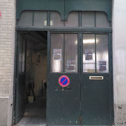 Porte vitrée métallique