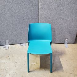 Resource réemploi Chaise polypropylène