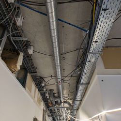 Chemin de cable dalle