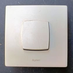 Interrupteur, Va-et-vient encastrable simple