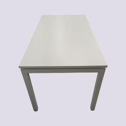 Table polyvalente